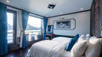 Senior Suite Ocean View with Private Cabin