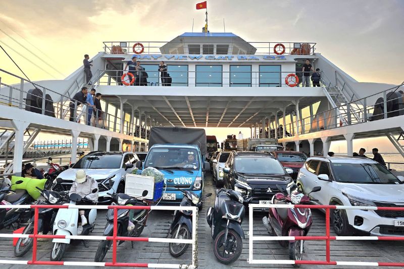 What is the Dong Bai ferry terminal, and why did it replace Got Pier?