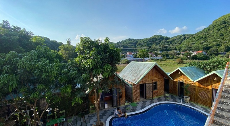 Eco lodges near the national park and Viet Hai village