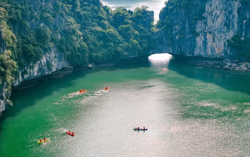 Du lịch Cát Bà mùa thu có phải khoảng lặng đẹp nhất năm?