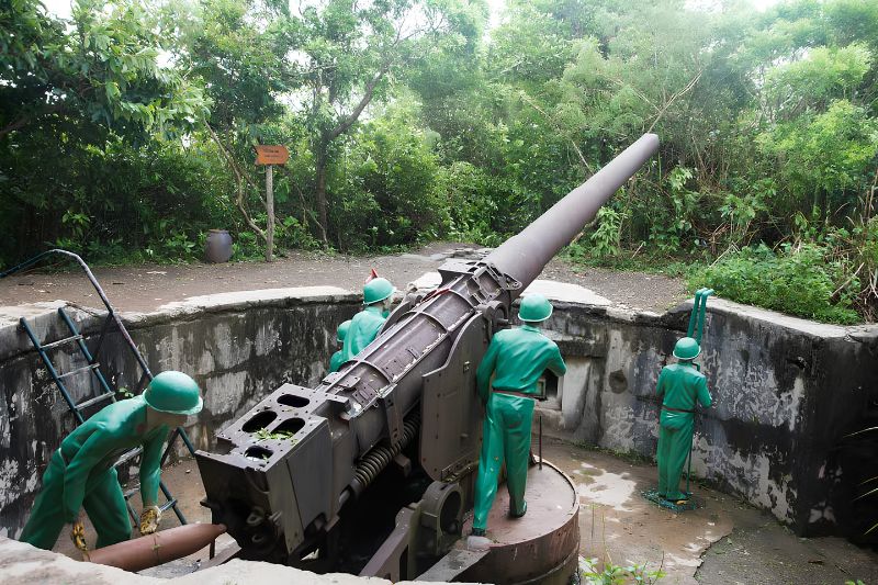 Cannon Fort — the best viewpoint on the island, with an unusual ticket situation