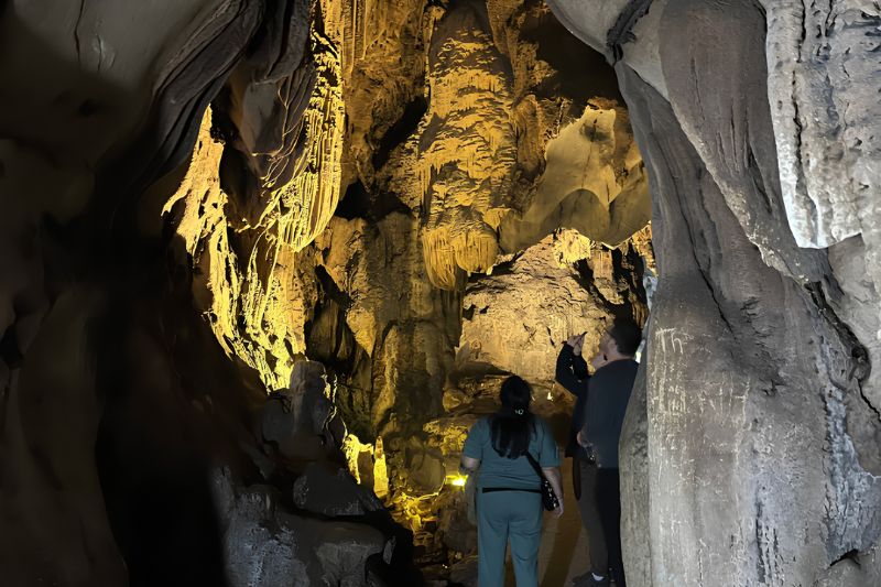 Explore Trung Trang cave and gentle jungle trails