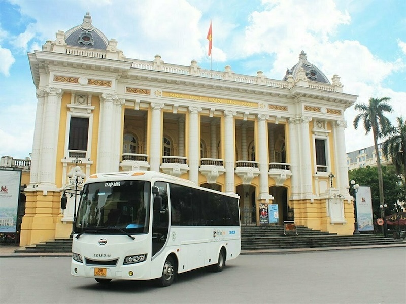 Transfer from Hanoi to Cat Ba island