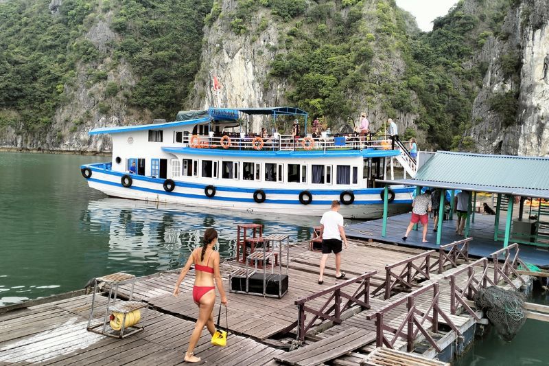 Vé đã gồm trong giá tour chưa?
