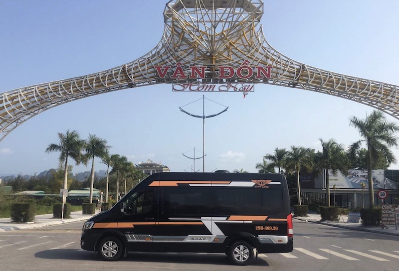 How to get from Hanoi to Halong Bay