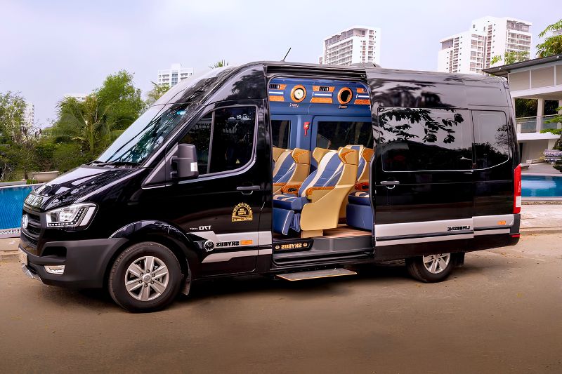 Limousine Ninh Binh to Halong bay Limousine Ninh Binh to Halong bay