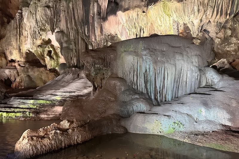 What does the inside of the cave look like?