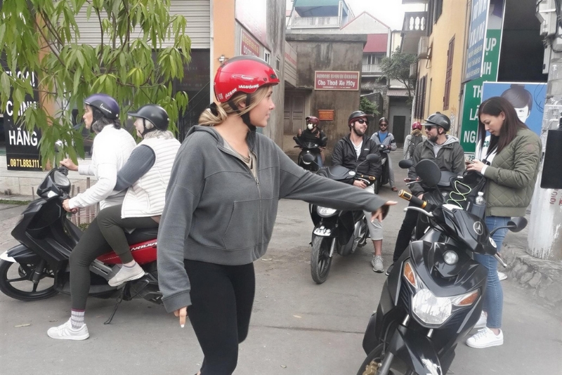 An architectural overview of scooter rental types and daily pricing models