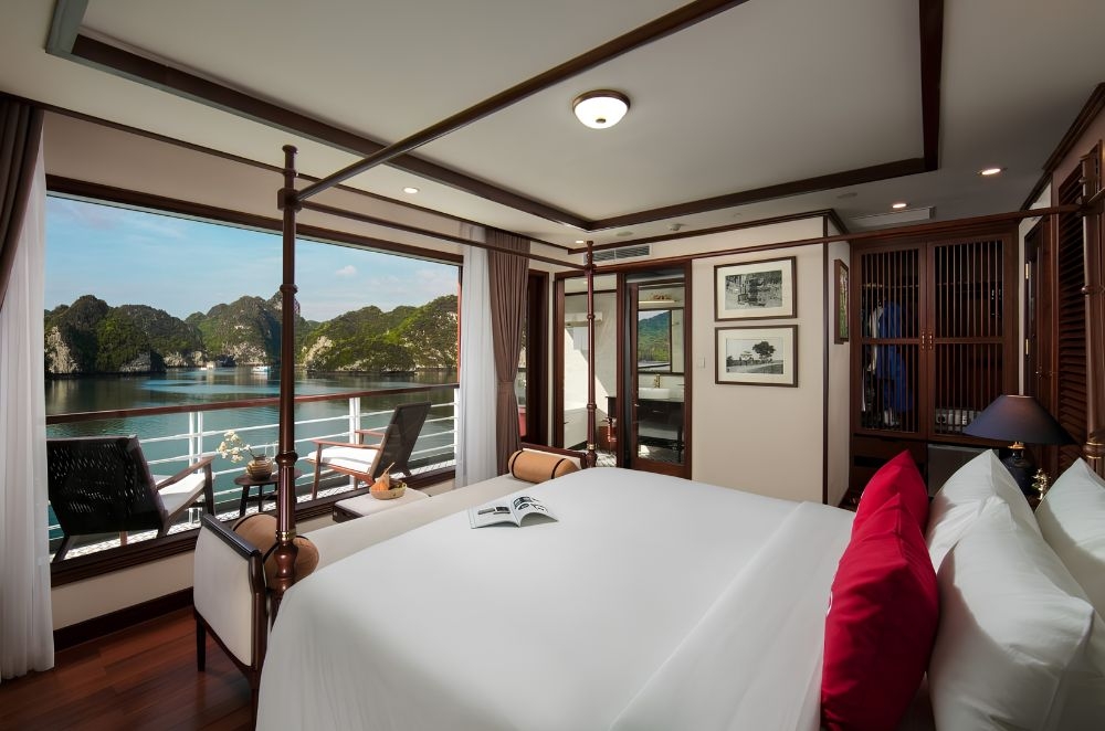 Heritage Cruises Binh Chuan Cat Ba Archipelago