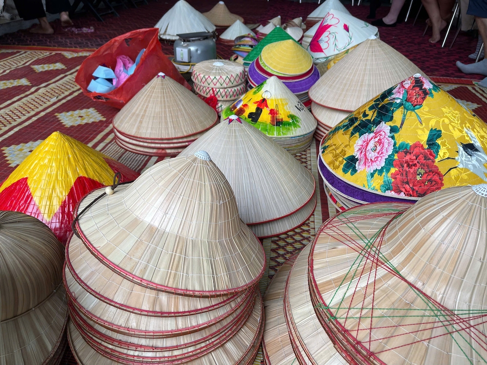 Conical Hat & Incense Craft Villages  Half Day Tour 