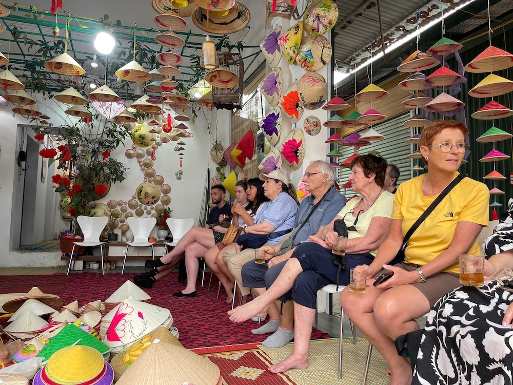 Conical Hat & Incense Craft Villages  Half Day Tour 