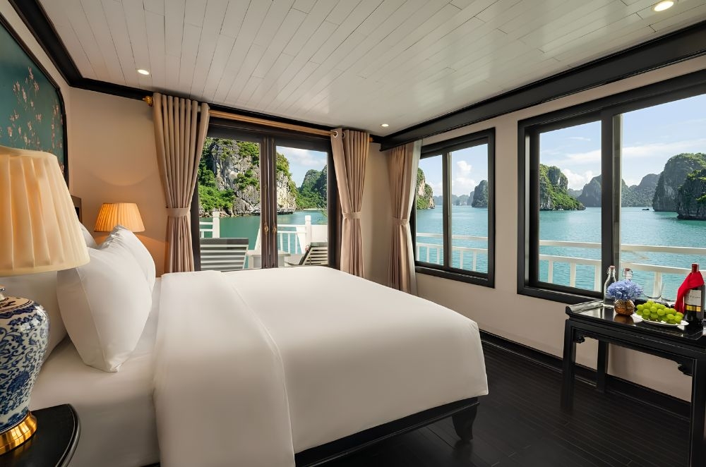 Cozy Bay Grand Halong Bay Cruise