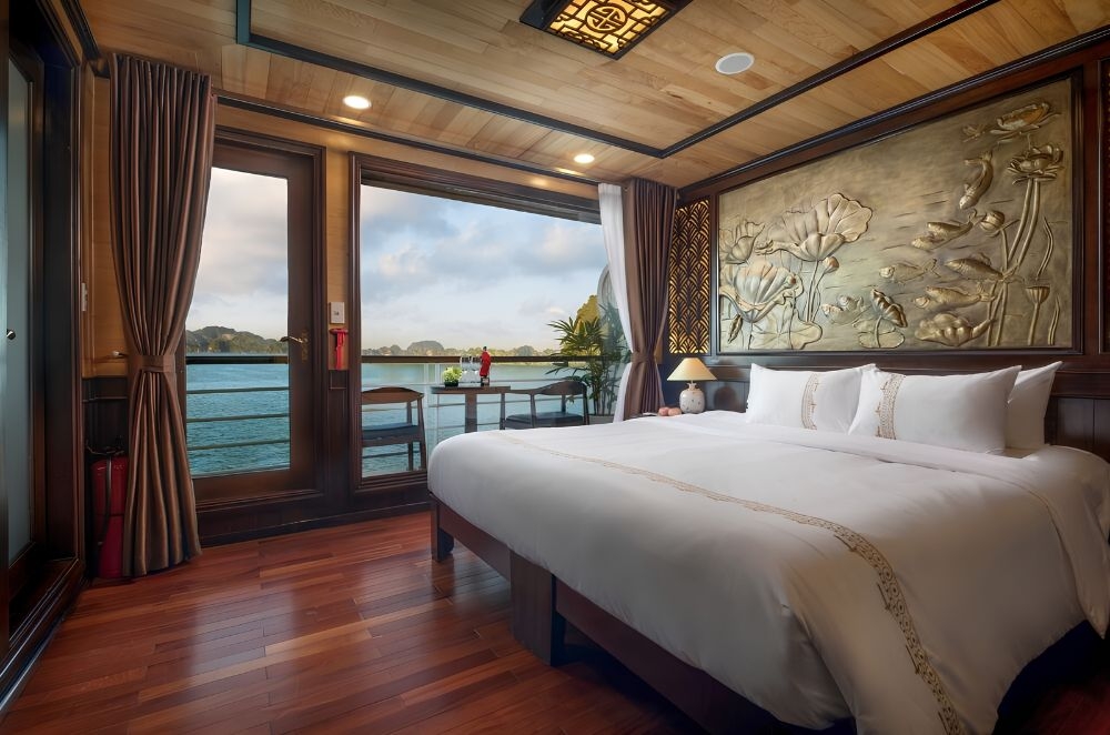V'Spirit Lan Ha Bay Cruise 