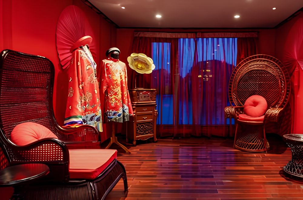 Indochine Cruise Lan Ha Bay