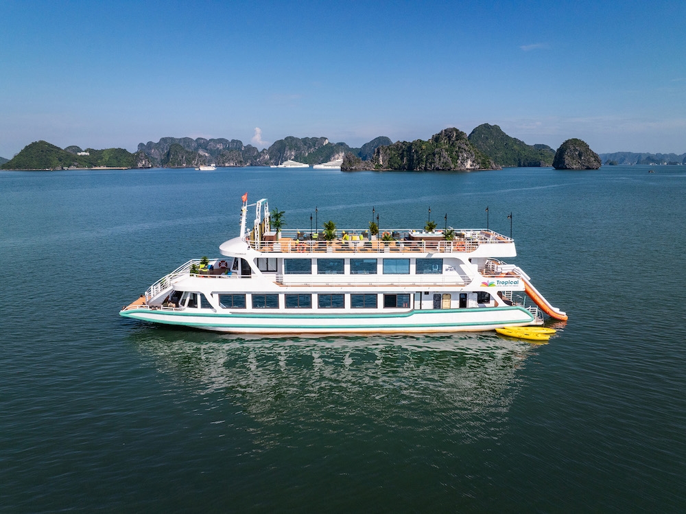 Ha Long Bay to Lan Ha Bay - Cat Ba Island Day Tour
