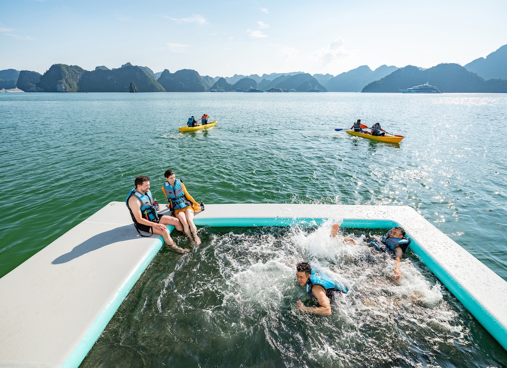 Ha Long Bay to Lan Ha Bay - Cat Ba Island Day Tour