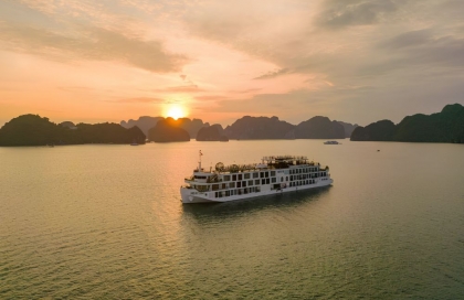 indochine-premium-cruise-ha-long-ship.jpg