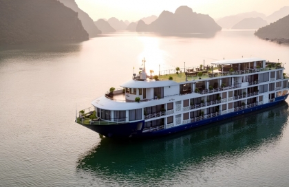 mon-cheri-cruise-halong-bay.jpg