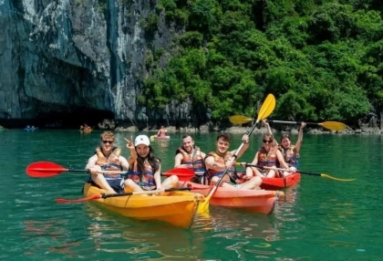 9_top_5_active_experiences_in_halong_bay_adventure_beyond_the_cruise.jpg