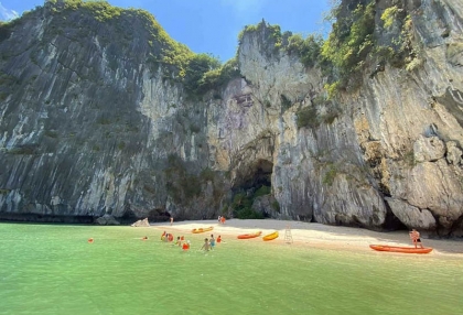 cat-ba-island-safety-and-medical-guide-for-peace-of-mind.jpg
