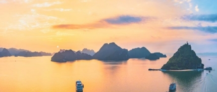 10.4_whats_halong_bay_like_in_autumn_september_to_november.jpg