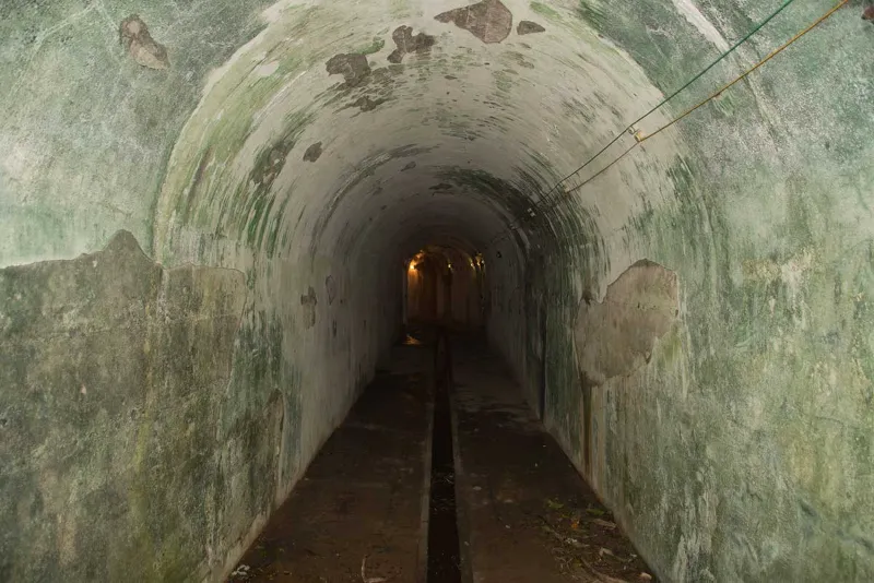 U tunnel in Cannon fort Cat Ba