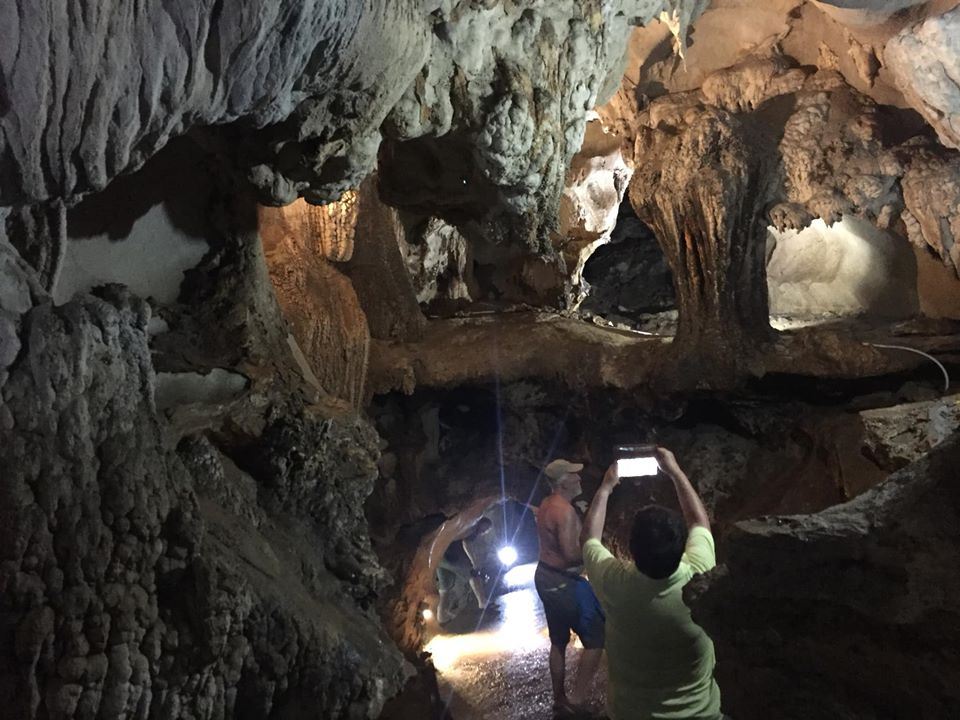 Lối ra của động Trung Trang