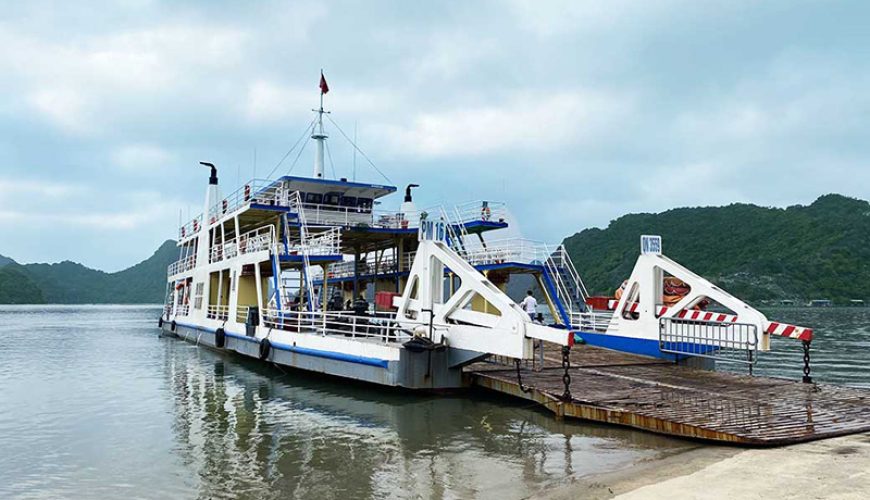 Tuan Chau ferry