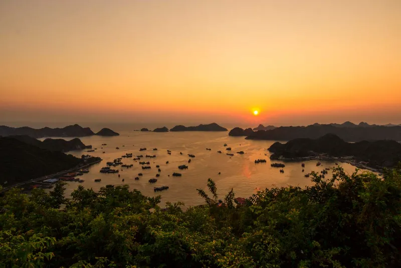 Enjoy the sunset from Cannon Fort Cat Ba island