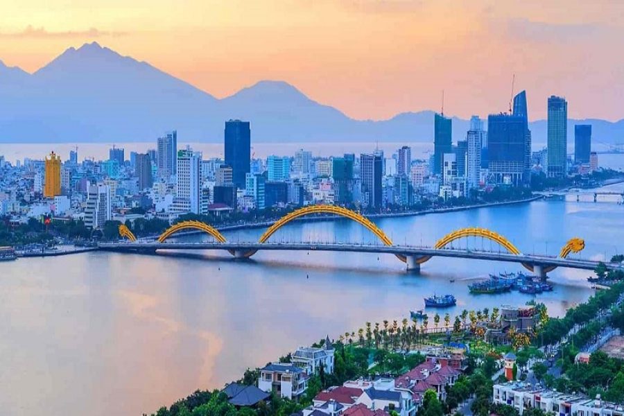 Dragon bridge Da Nang